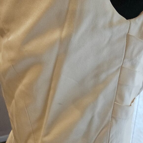 Catherine Regehr Ivory Wedding Dress M/8 - Picture 4 of 12